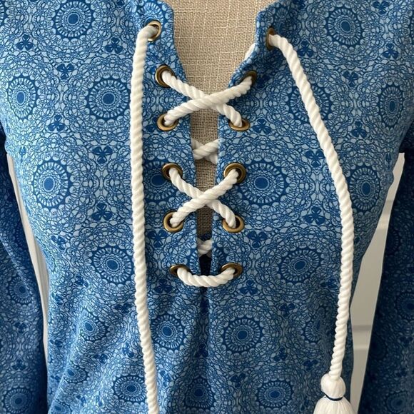 Talbots Cabana Life Blue Medallion Top 
 White Rope Lace up ,Tassels NWOT - Picture 3 of 8